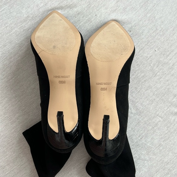 NWOT Nine West Reves, Black, Suade, Stiletto, Dress Bootie size 8.5M - Picture 7 of 13